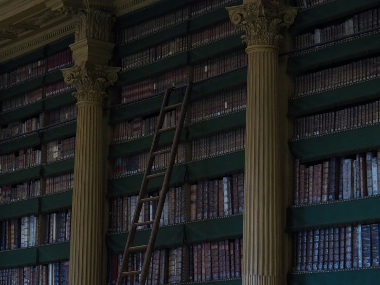 A Canon of&nbsp;Commentaries